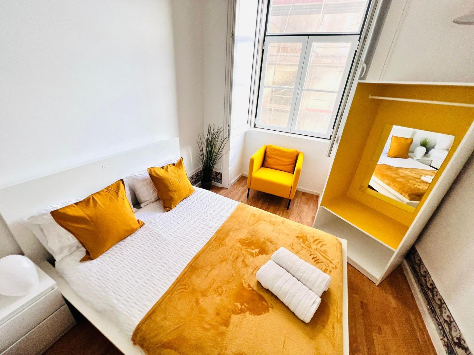 Luxury Rooms, Location In The * Lisboa